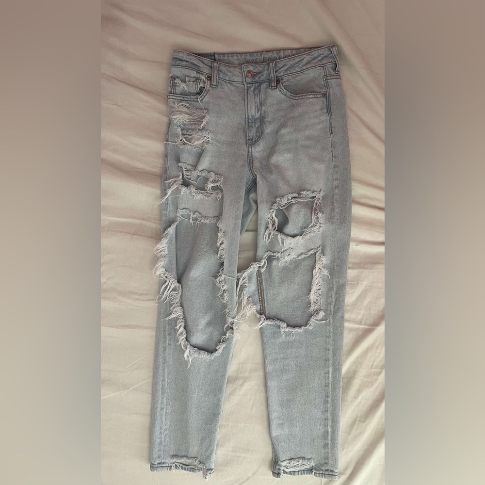 American eagle strigid jeans size 4 regular